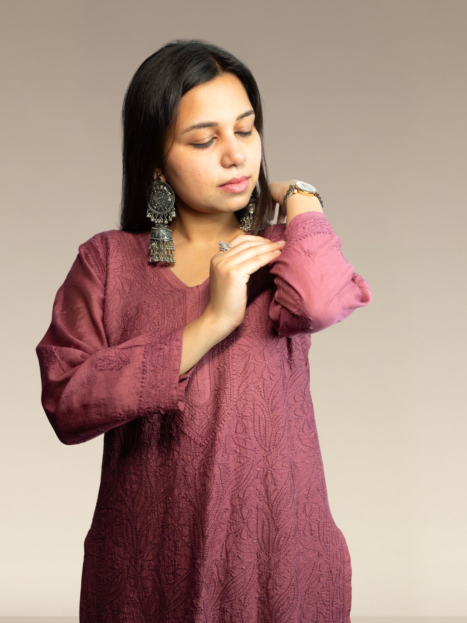 Nawaabiyat Dusty Purple Mul Chanderi Chikankari Kurti Pant Set for Women | Designer Ethnic Wear