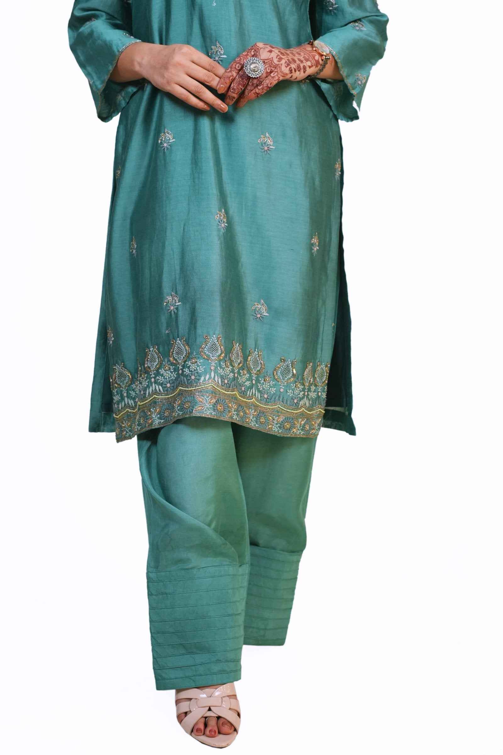 Ziya- Classic Green Silk Threadwork Suit Set