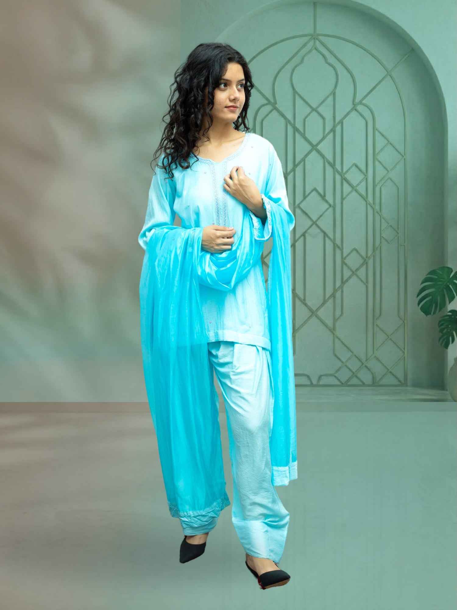 Luxury Firozi Muslin Zardozi Embroidered Farshi Pant Suit Set for Women