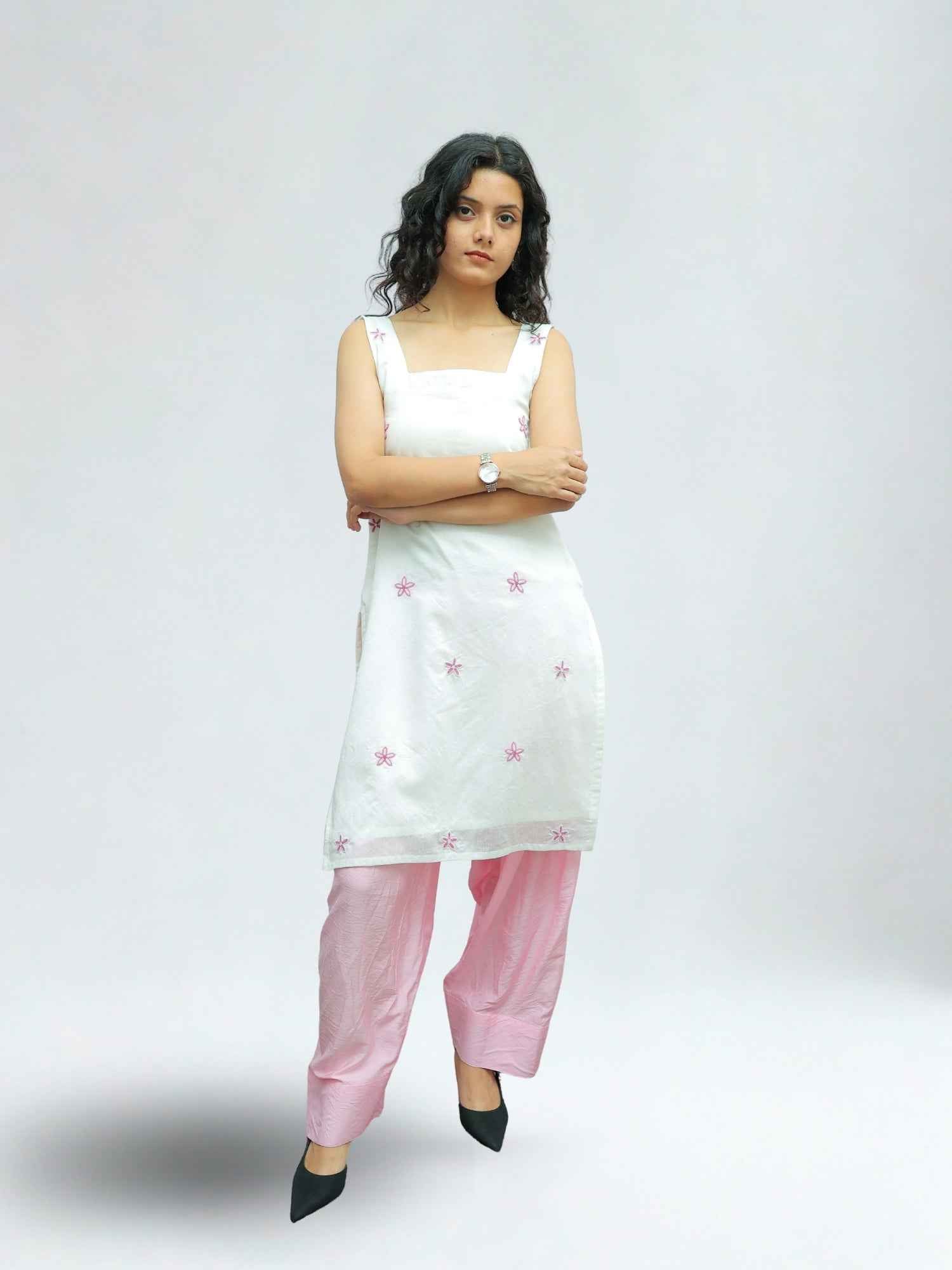 Luxury White Muslin Kurti with Handcrafted Zardozi Work for Women