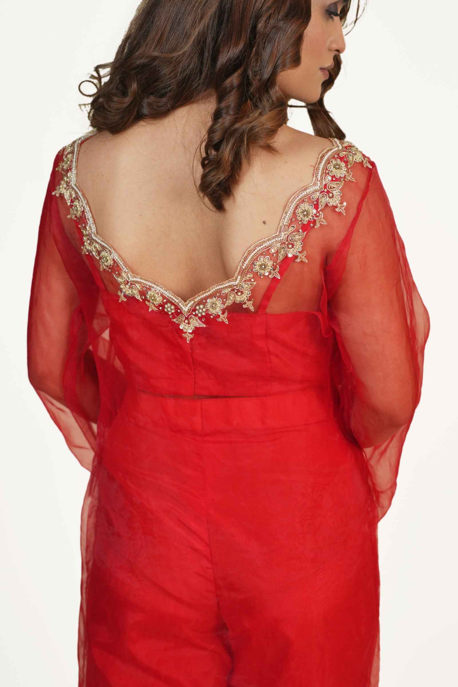 Aaiyna - Kurti Set Zardozi Embroidery Handcrafted Elegance