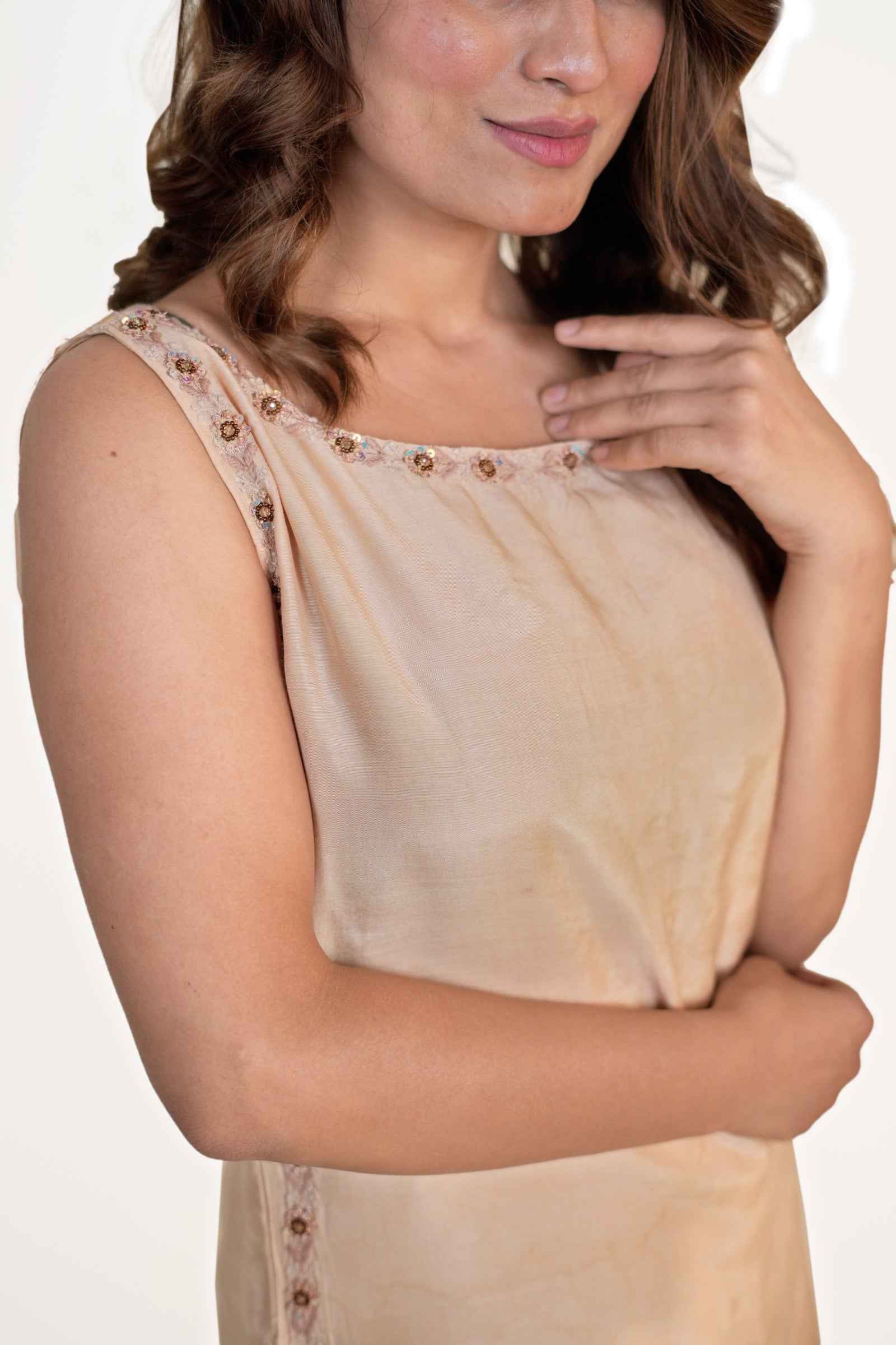 Tahjeeb Chikankari Kurta Plazo Set with Zardozi Embroidery