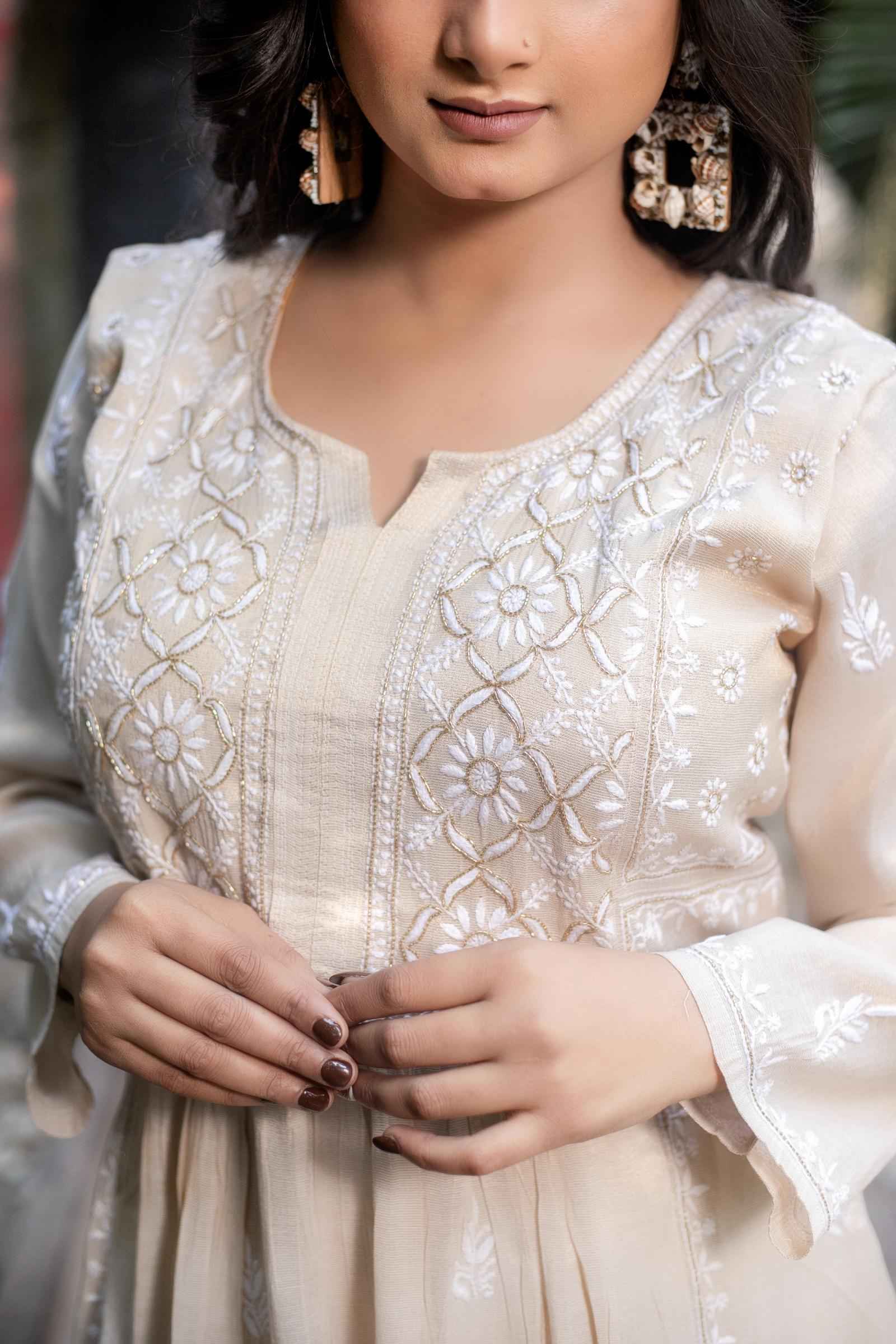 Safina – Classic Ivory Chikankari Kurta Set