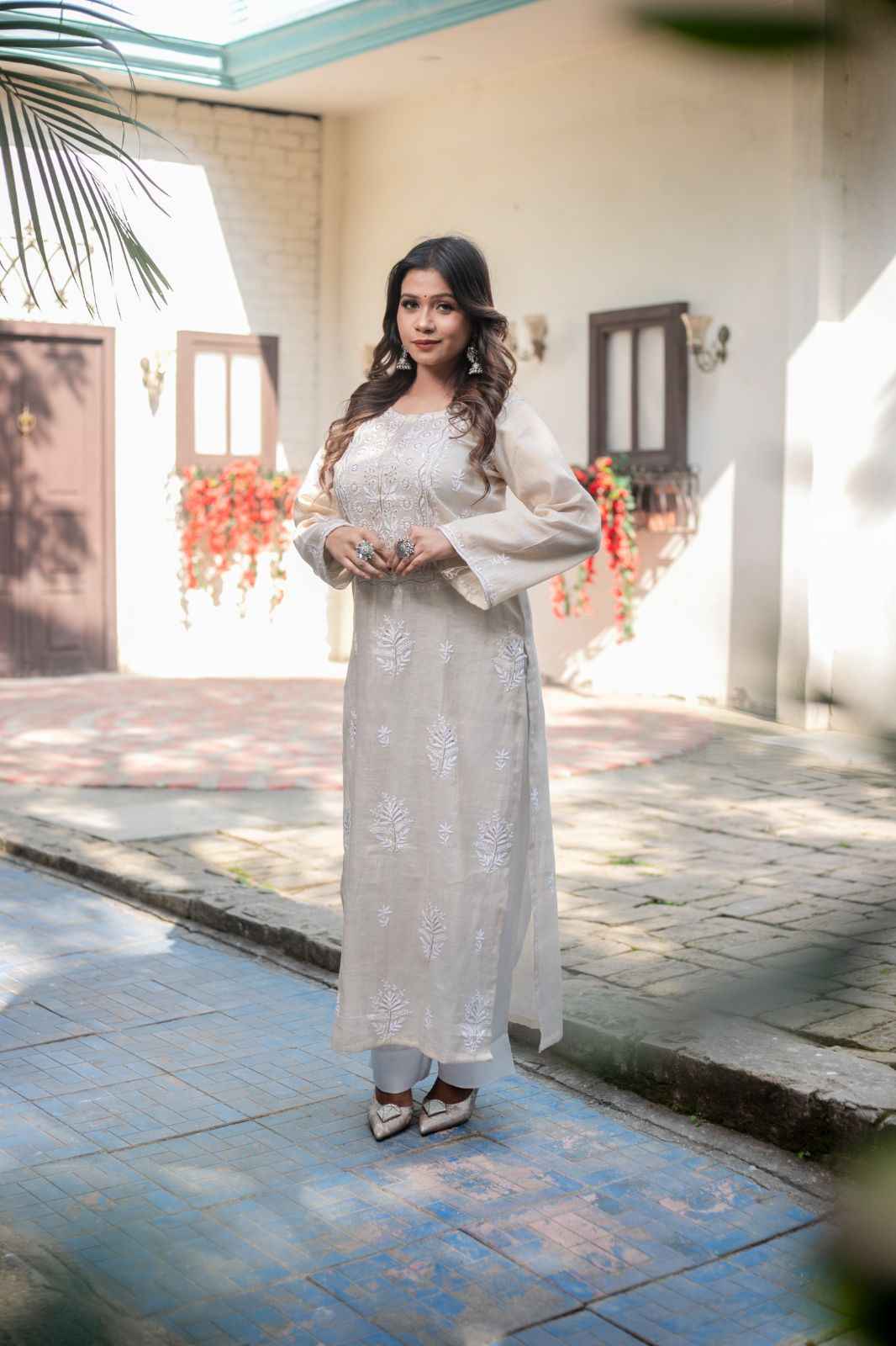 Zarnoor Ivory Chikankari Kurta Set – Beige Hand-Embroidered 2-Piece Suit