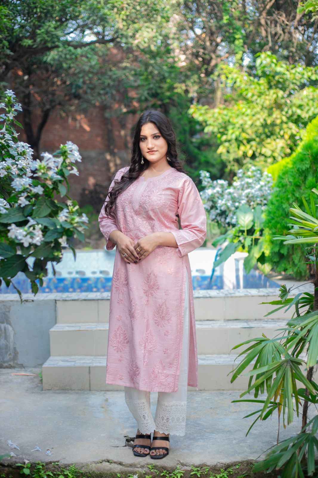 Gulabi Noor – Blush Pink Chikankari Kurta