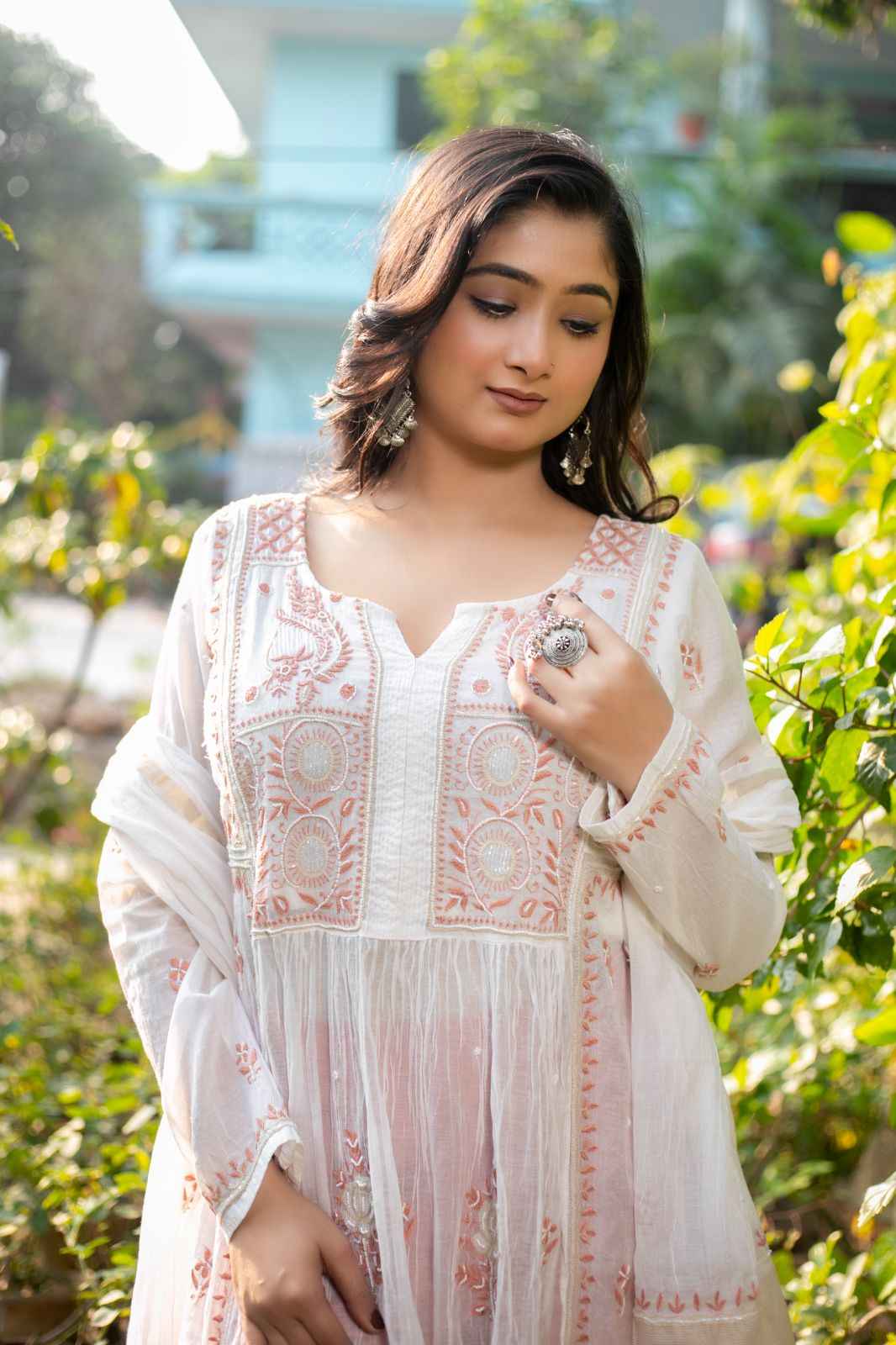 Afsana-E-Gul – Peach White Chikankari Anarkali Set