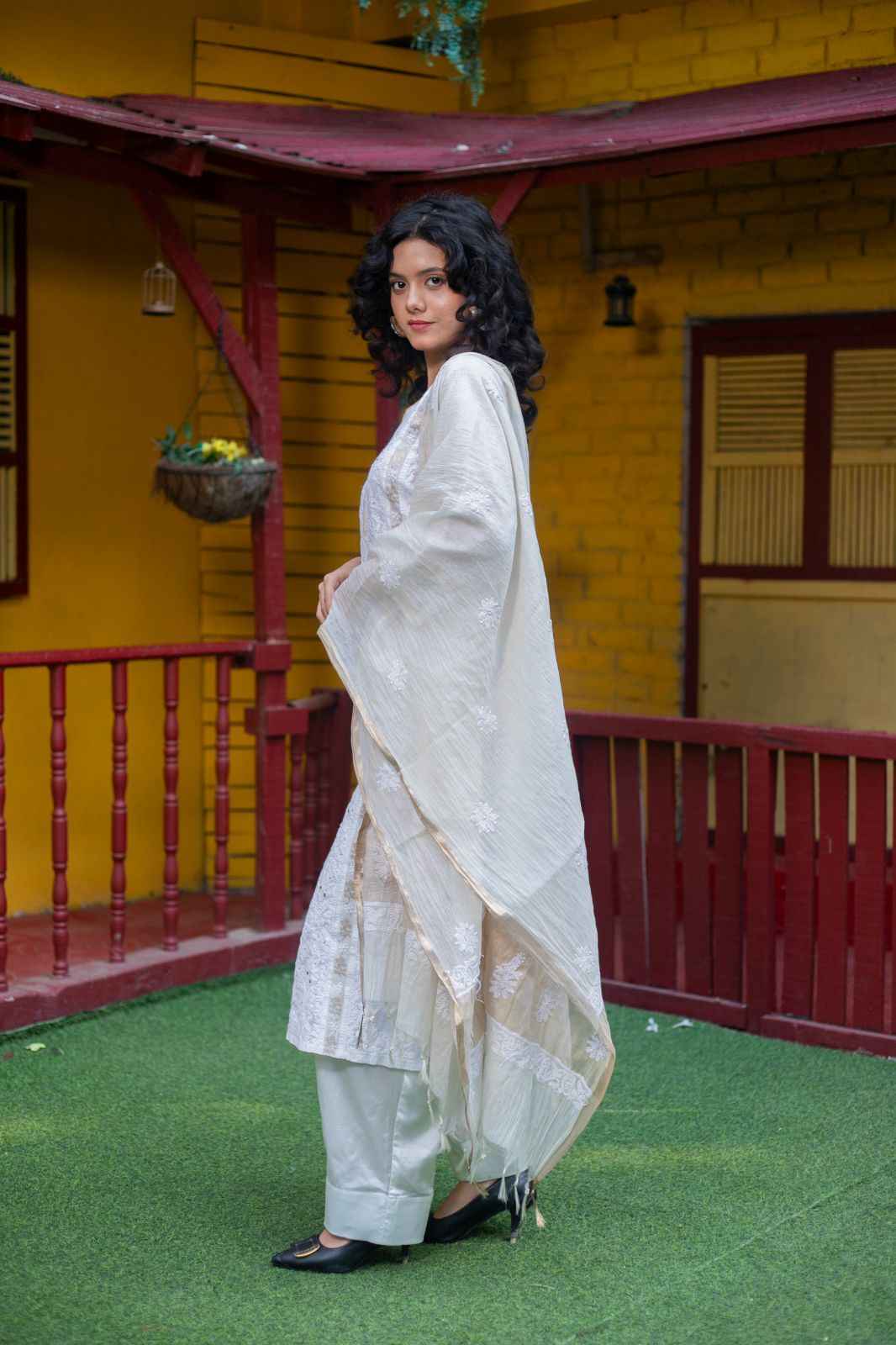 Safed-E-Noor – Pure White Chikankari Kurta Set with Dupatta
