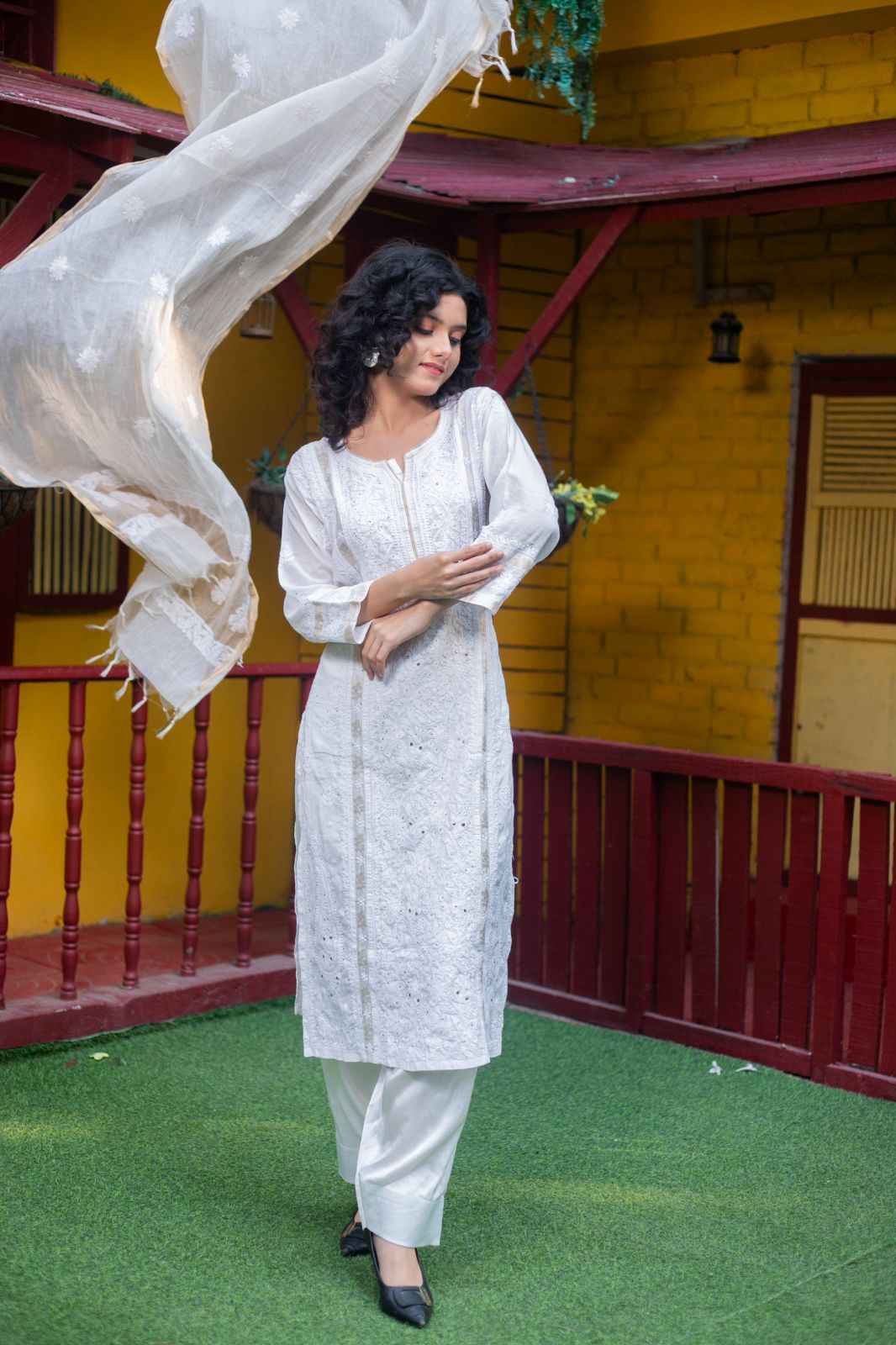 Safed-E-Noor – Pure White Chikankari Kurta Set with Dupatta