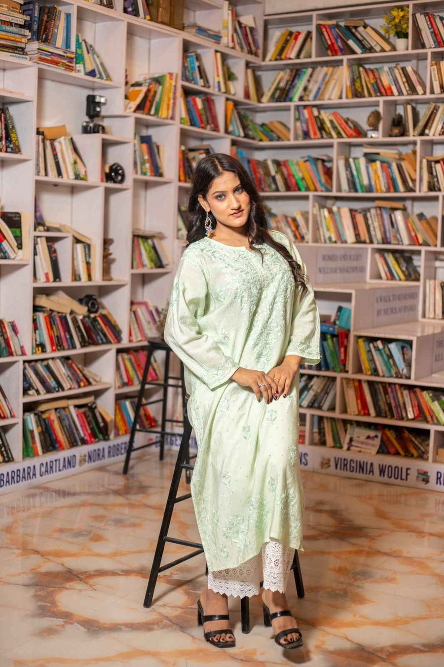 Gulzaar- Lucknowi chikankari hand emboridery stragiht kurti Mint Green Banarasi