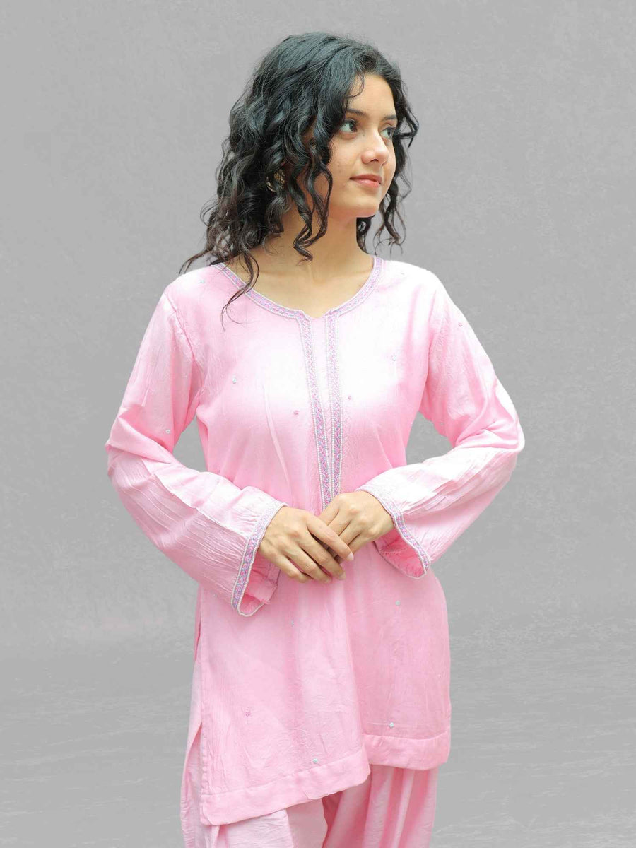 Arayana-Luxury Pink Farshi Salwar suit with Handwork Zari & Zardozi Work